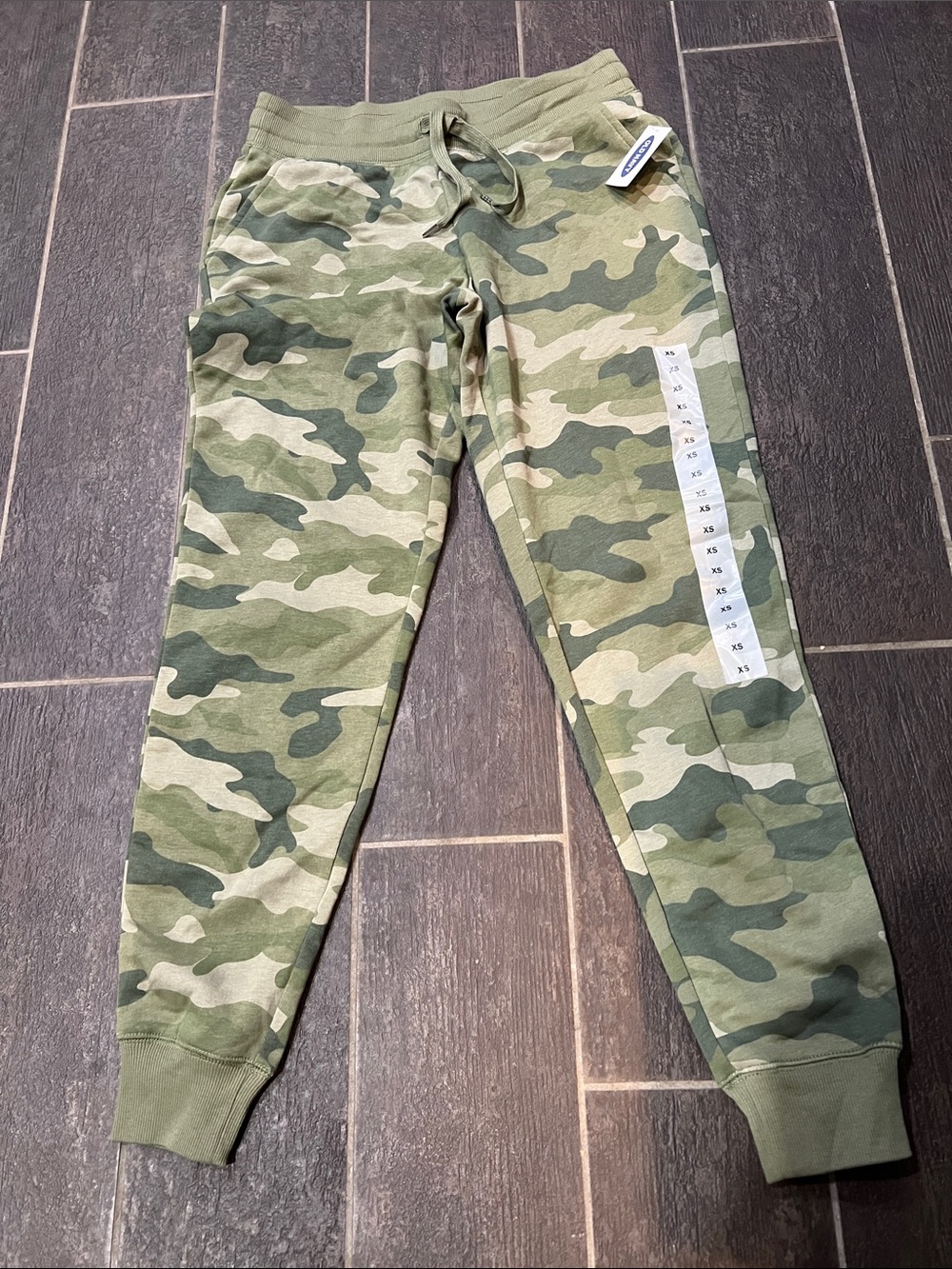 NWT Old Navy Green Camo Jogger Pants